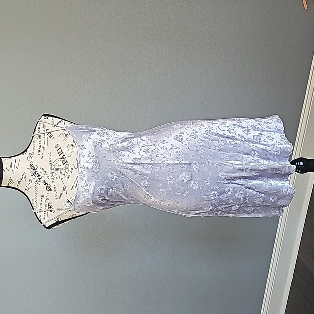VINTAGE SATIN SLIP DRESS. SIZE 9/10 🇺🇸 - Picture 2 of 11